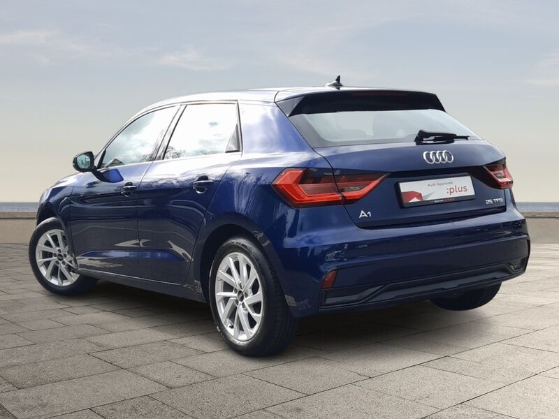 More views of Audi A1