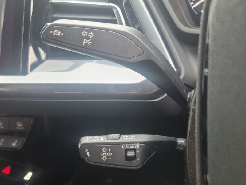 More views of Audi Q4 e-tron