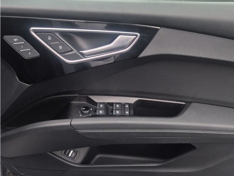 More views of Audi Q4 e-tron