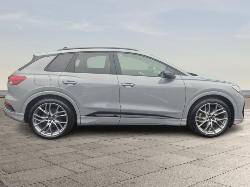More views of Audi Q4 e-tron