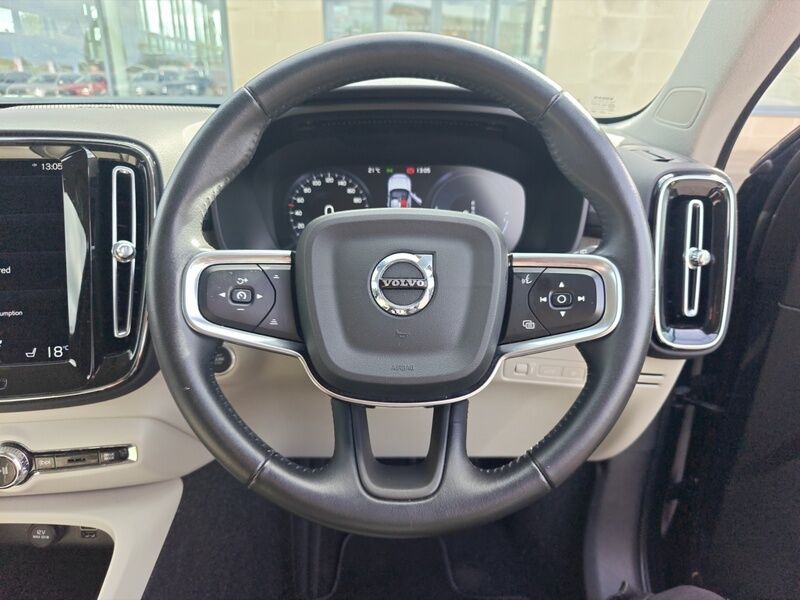 More views of Volvo XC40