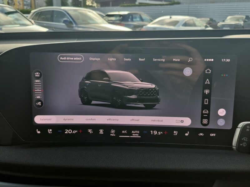 More views of Audi Q7