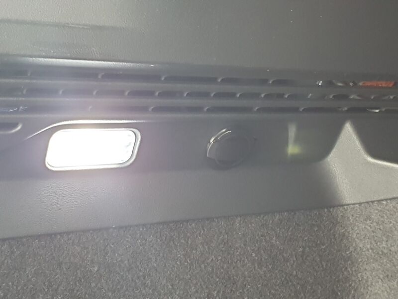 More views of Volkswagen ID.4
