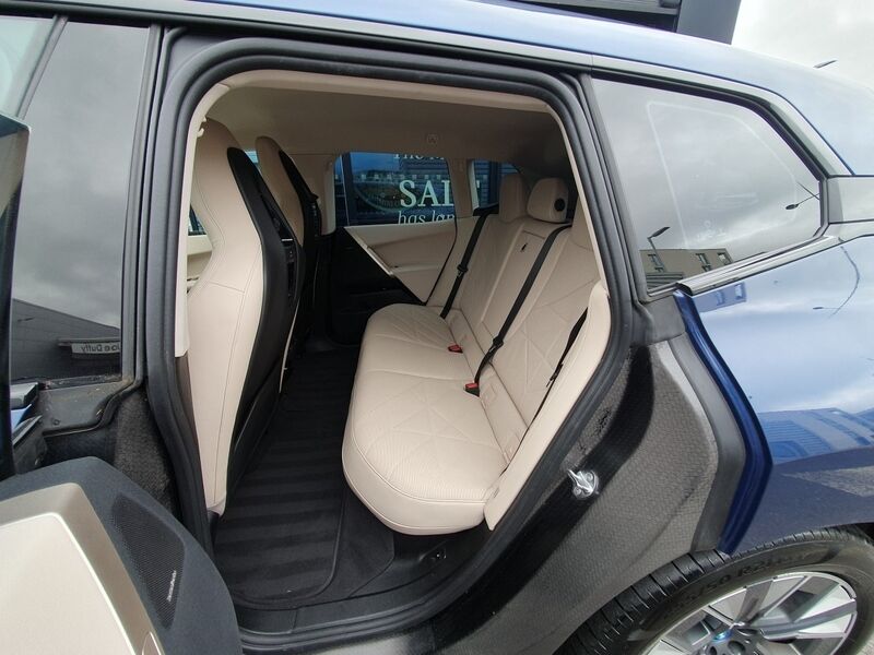More views of BMW iX