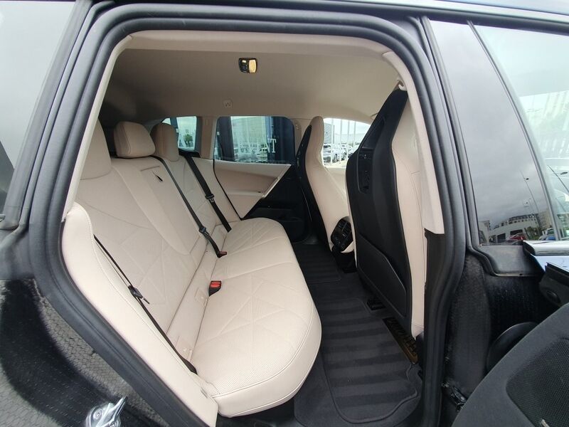 More views of BMW iX