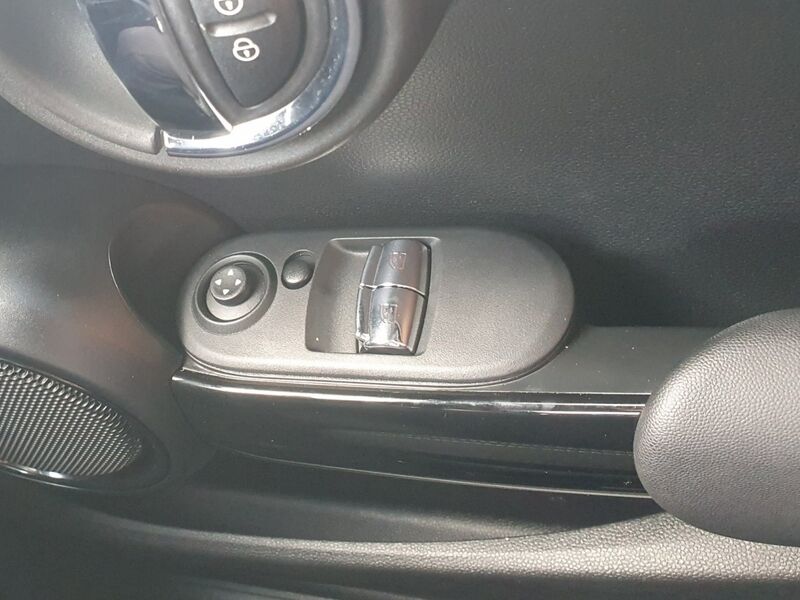 More views of Mini Cooper