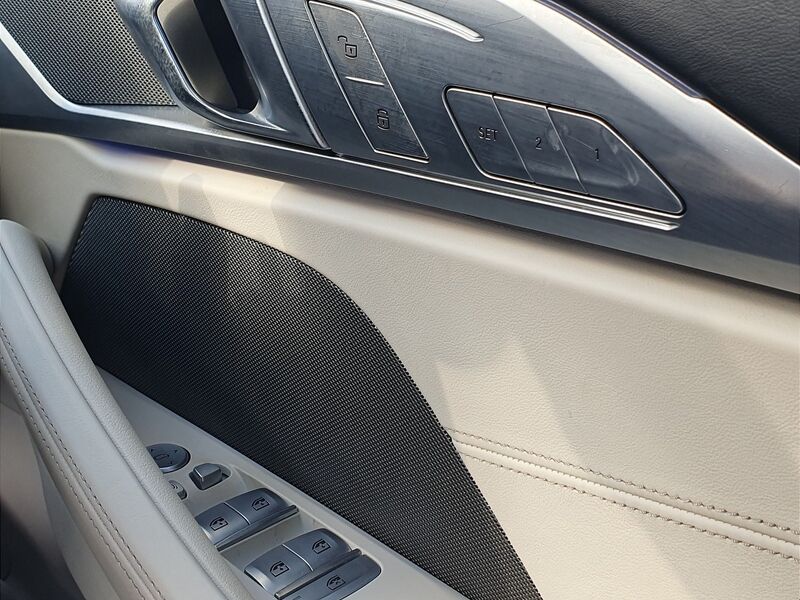 More views of BMW 8-Series