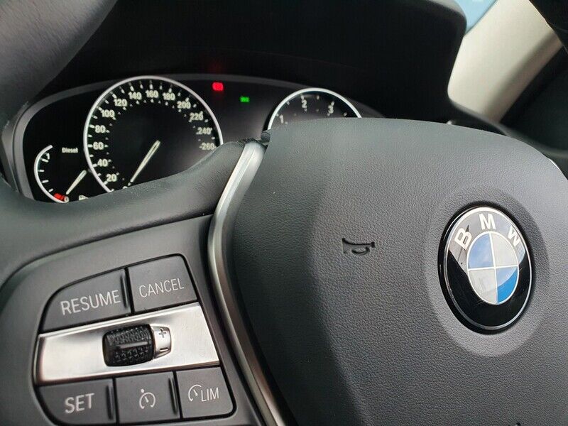 More views of BMW 3-Series