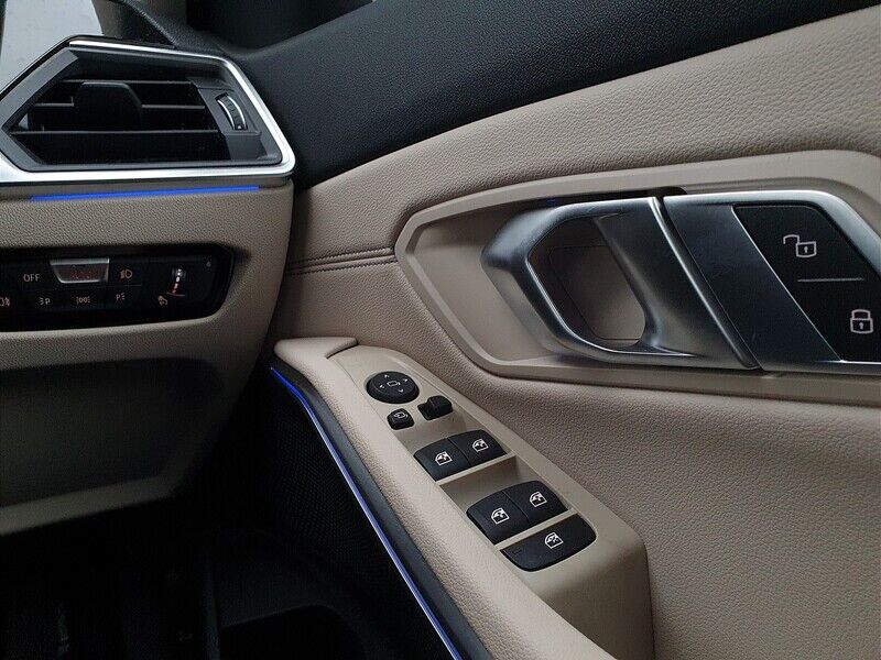 More views of BMW 3-Series