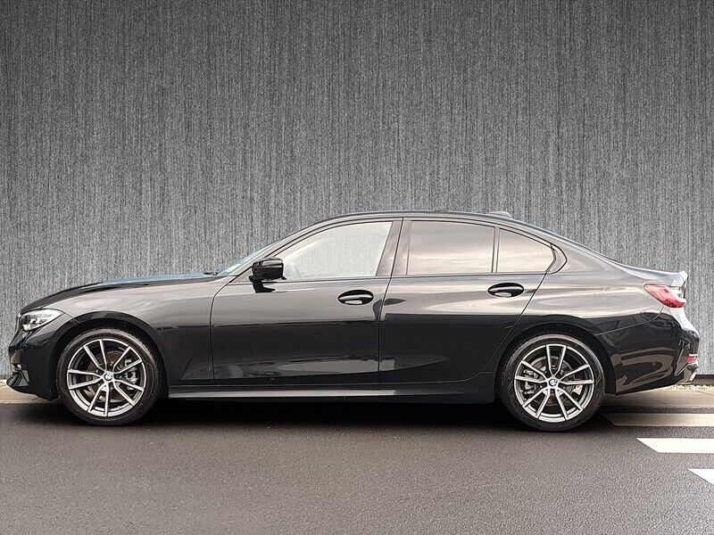More views of BMW 3-Series