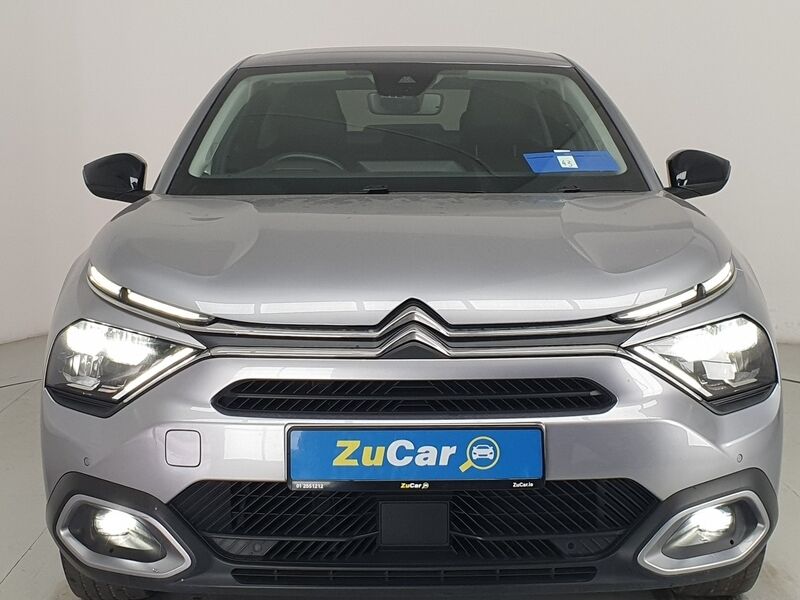 More views of Citroen e-C4 X