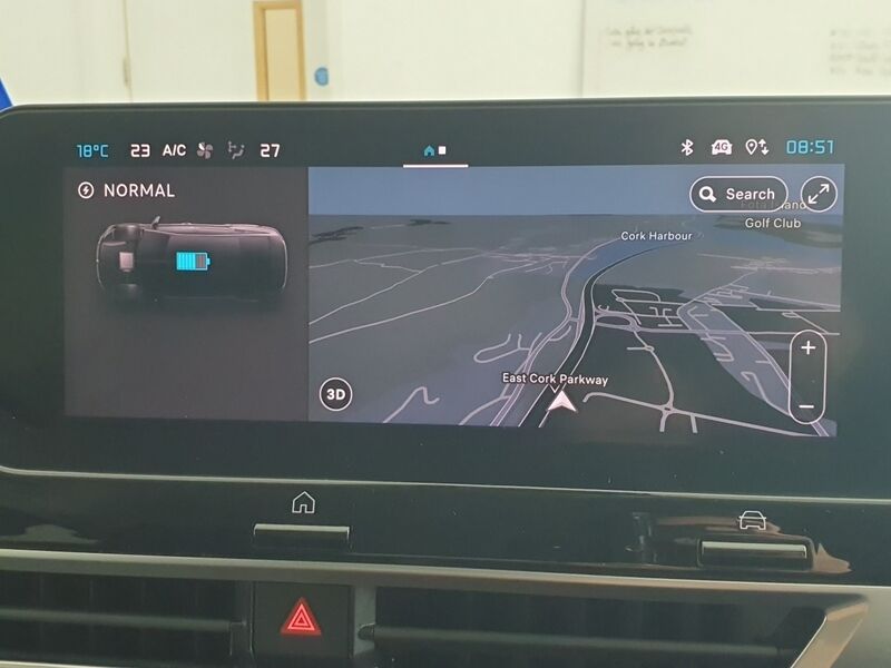 More views of Citroen e-C4 X