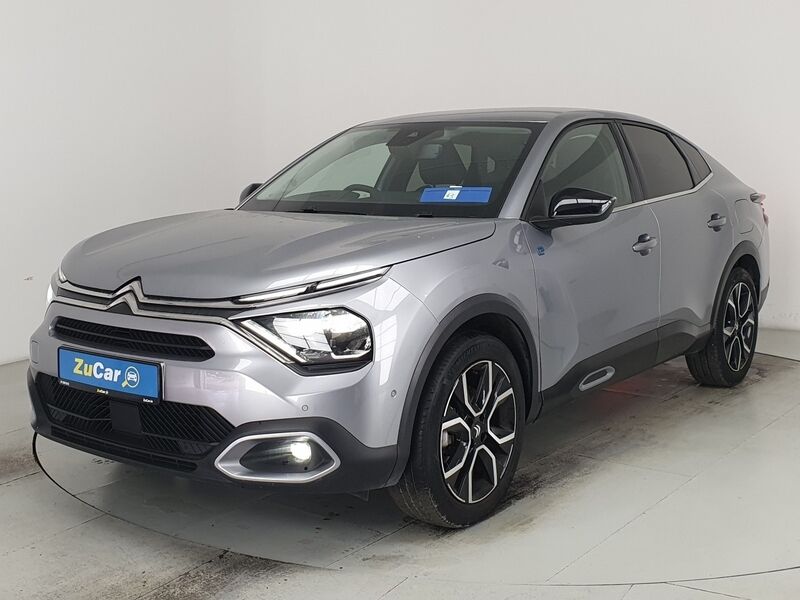 More views of Citroen e-C4 X