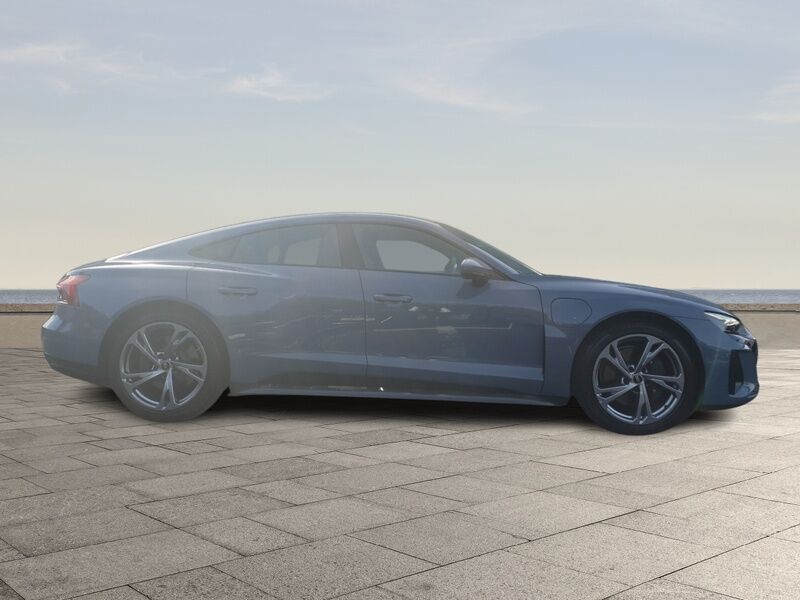 More views of Audi e-tron GT quattro