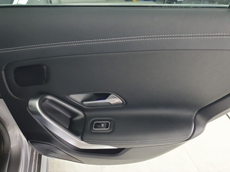 More views of Mercedes-Benz CLA