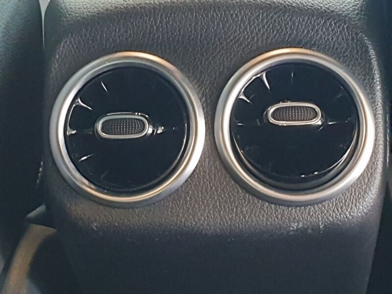 More views of Mercedes-Benz CLA