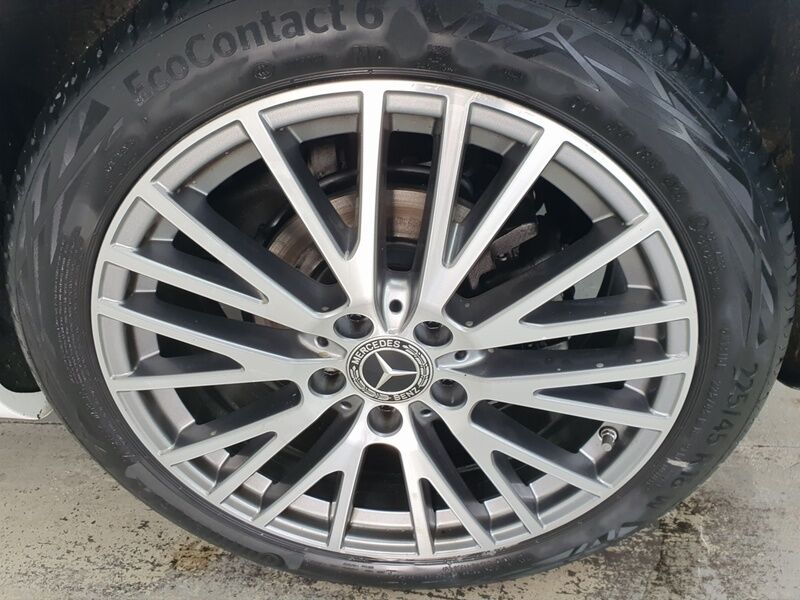 More views of Mercedes-Benz CLA