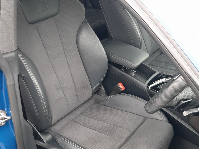 More views of Audi A5
