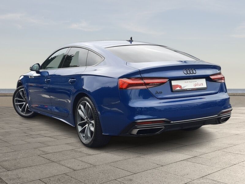 More views of Audi A5