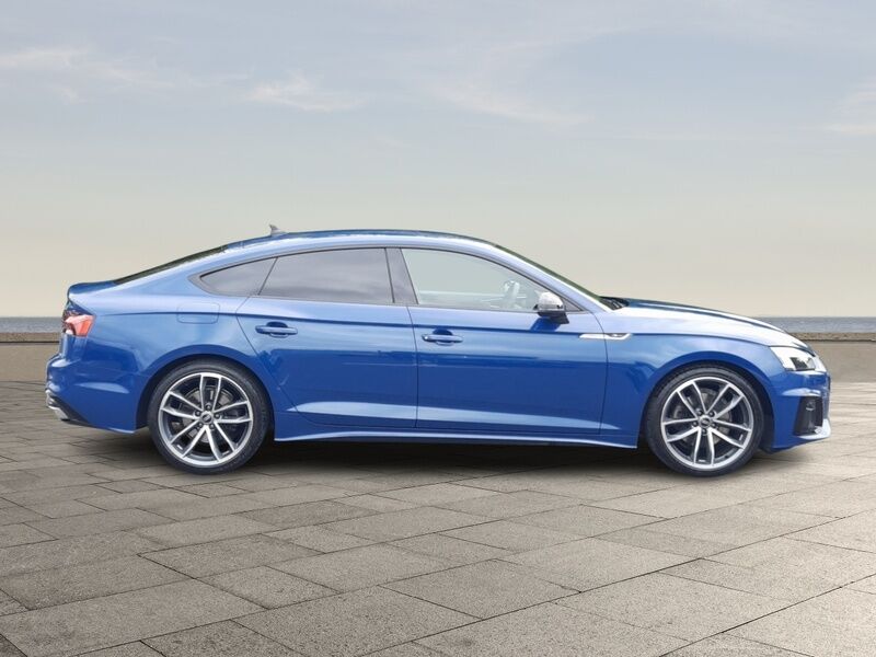 More views of Audi A5