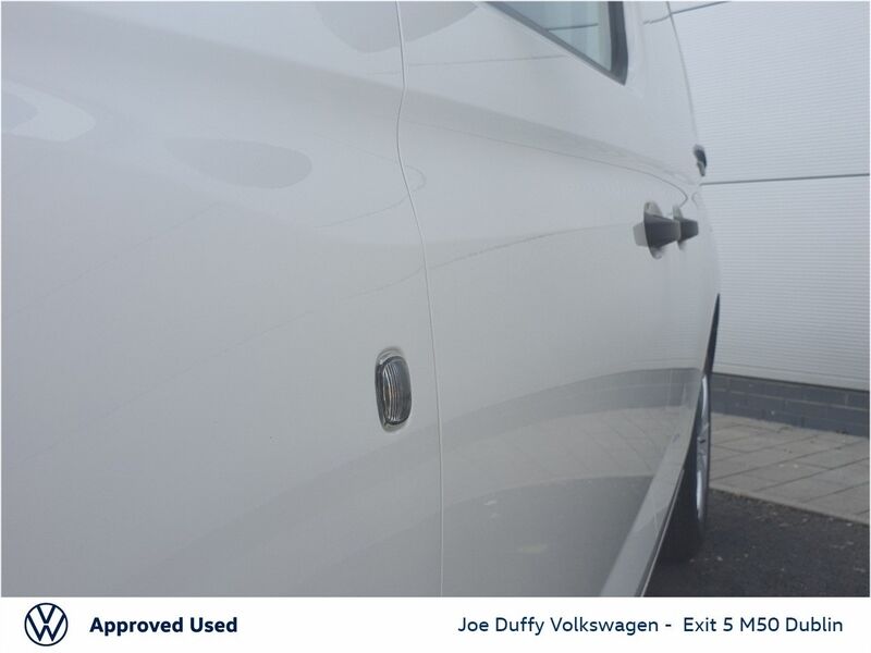 More views of Volkswagen Caddy