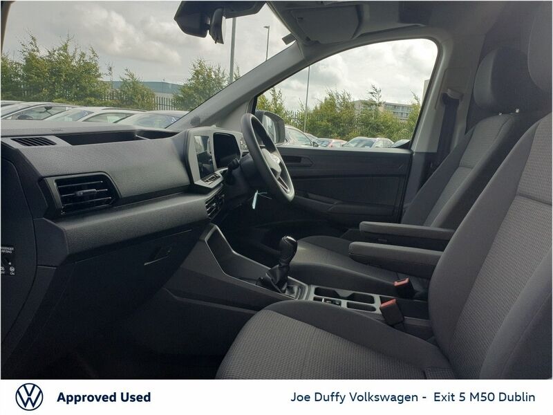 More views of Volkswagen Caddy