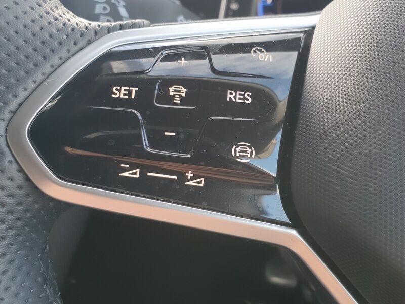 More views of Volkswagen Arteon