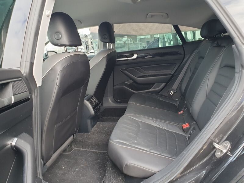More views of Volkswagen Arteon