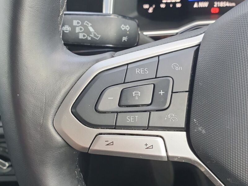 More views of Volkswagen Polo