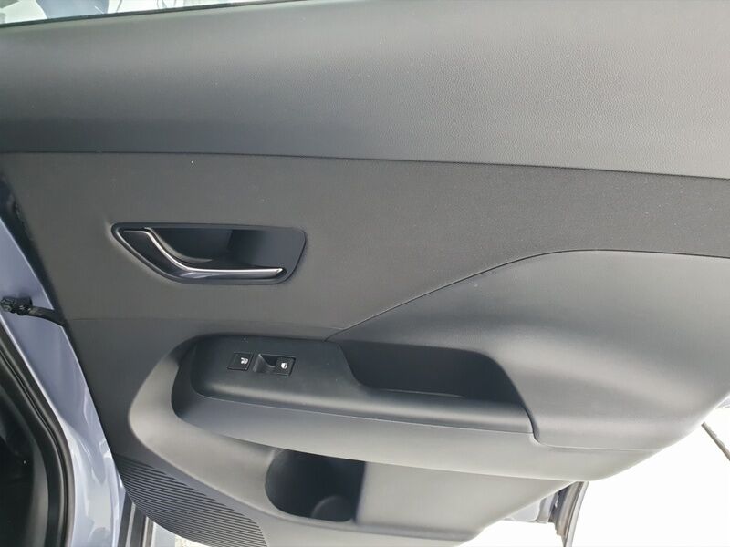 More views of Hyundai KONA