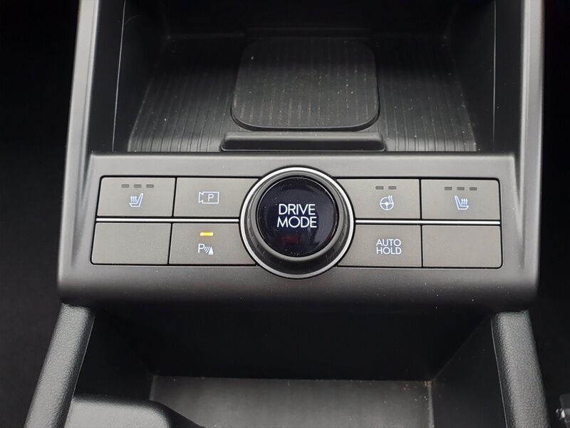 More views of Hyundai KONA