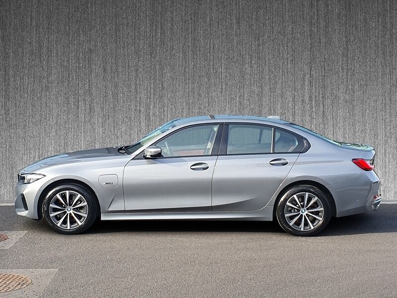 More views of BMW 3-Series