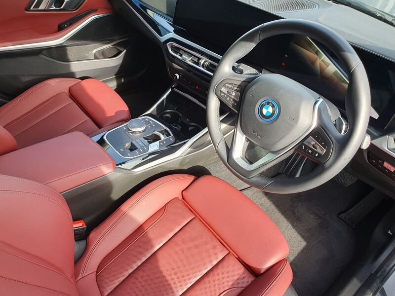 More views of BMW 3-Series