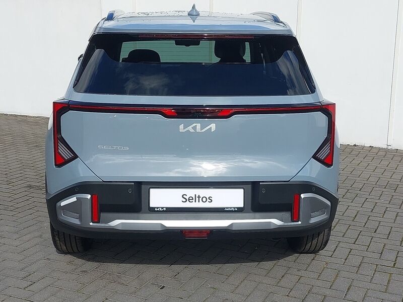 More views of Kia Seltos