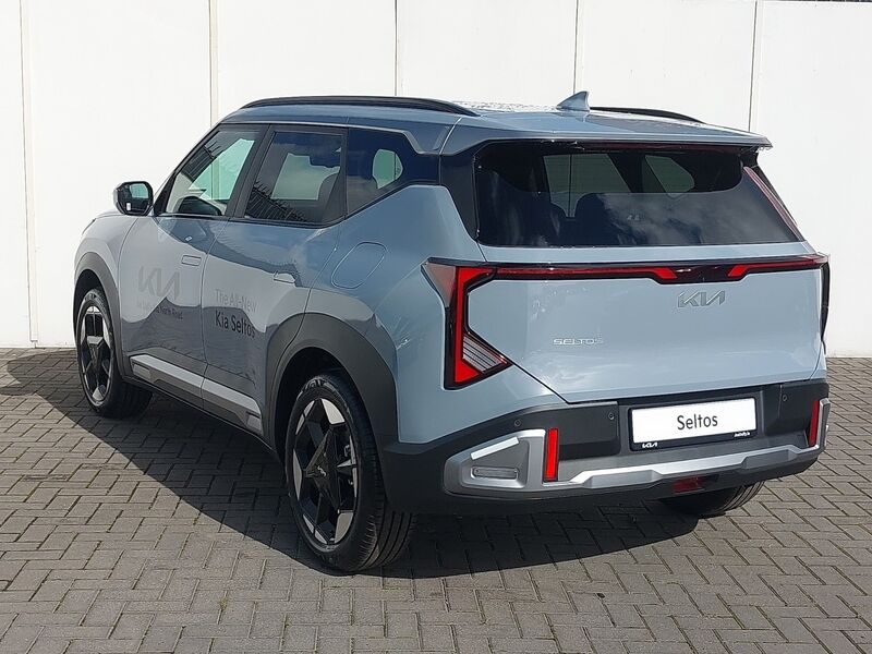 More views of Kia Seltos