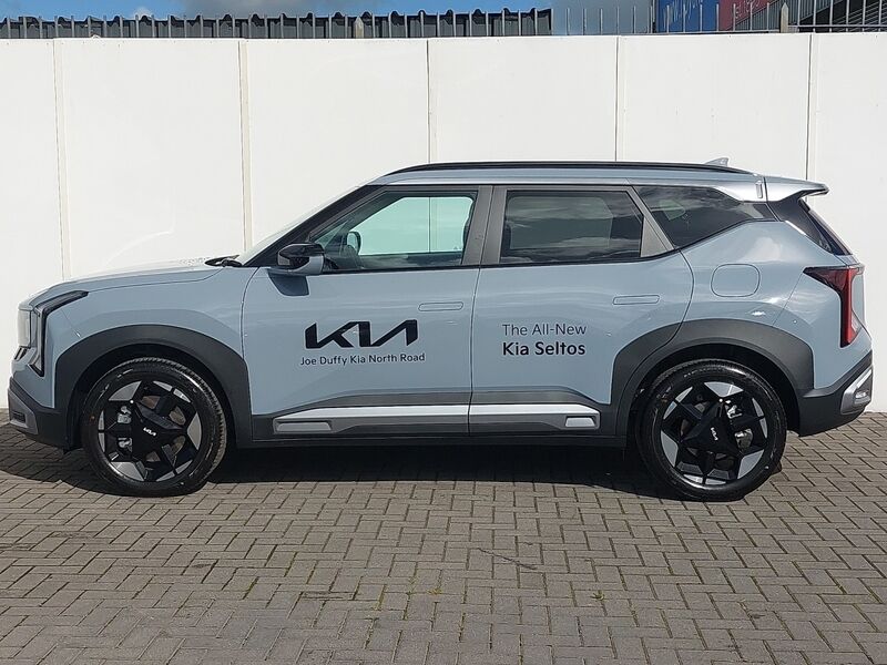 More views of Kia Seltos