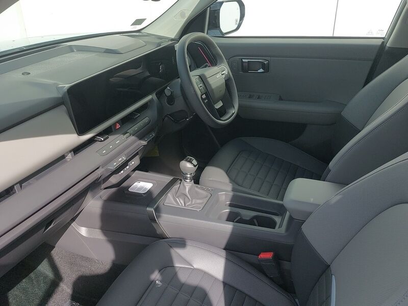 More views of Kia Seltos