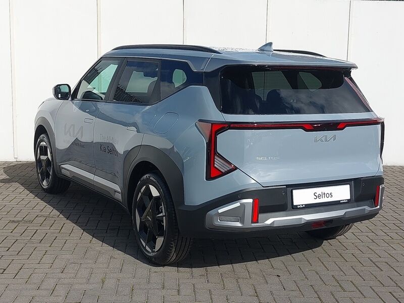 More views of Kia Seltos