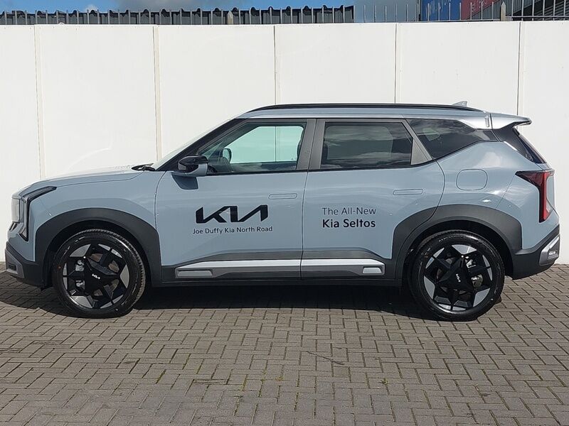 More views of Kia Seltos