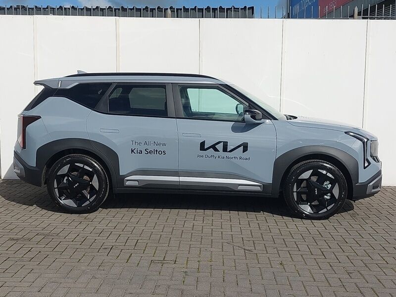 More views of Kia Seltos