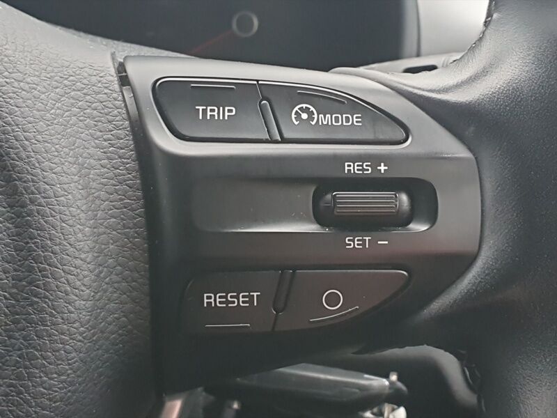 More views of Kia Stonic
