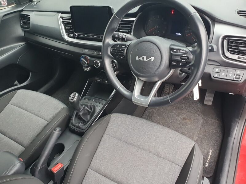 More views of Kia Stonic