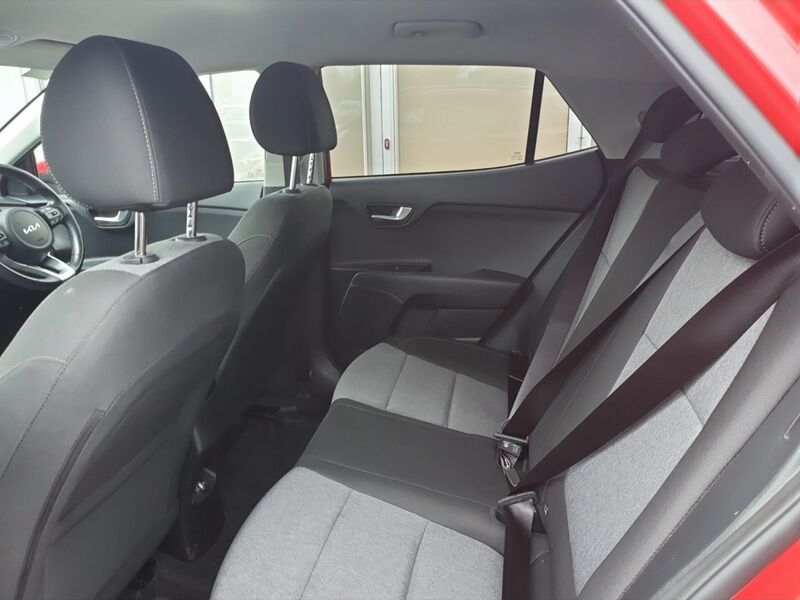 More views of Kia Stonic