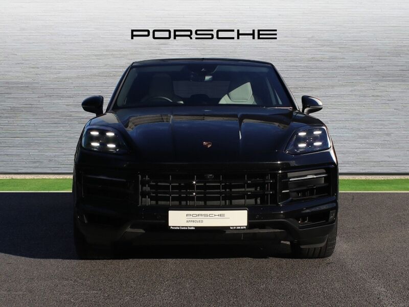 More views of Porsche Cayenne
