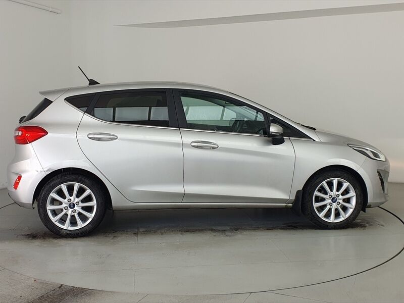 More views of Ford Fiesta