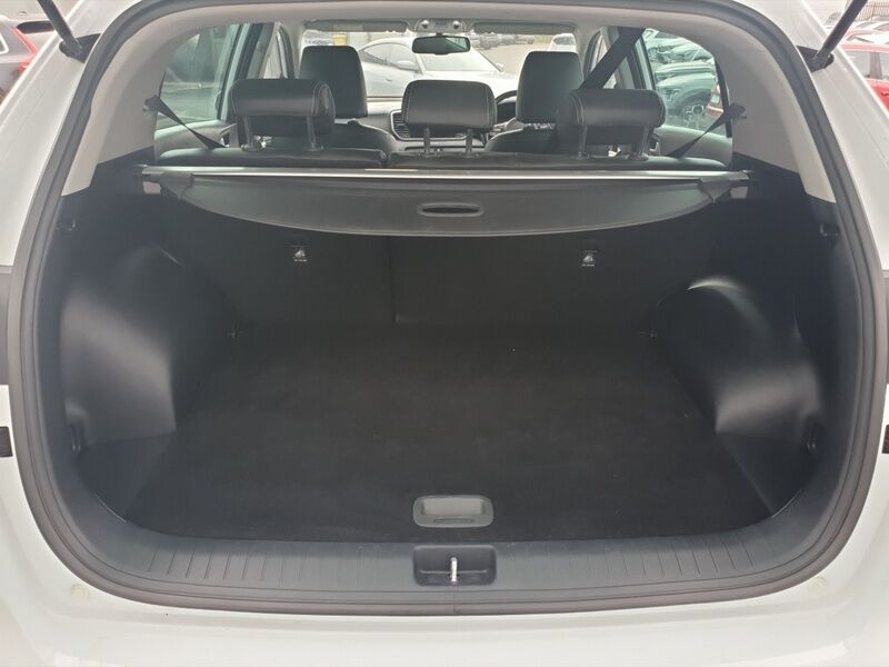More views of Kia Sportage
