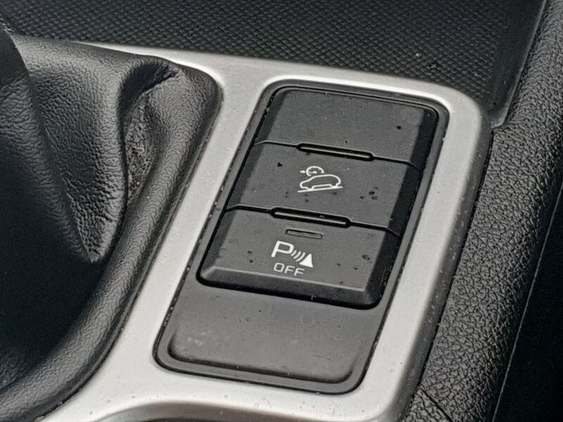 More views of Kia Sportage