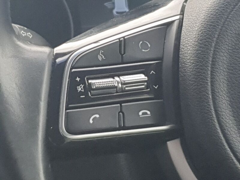 More views of Kia Sportage