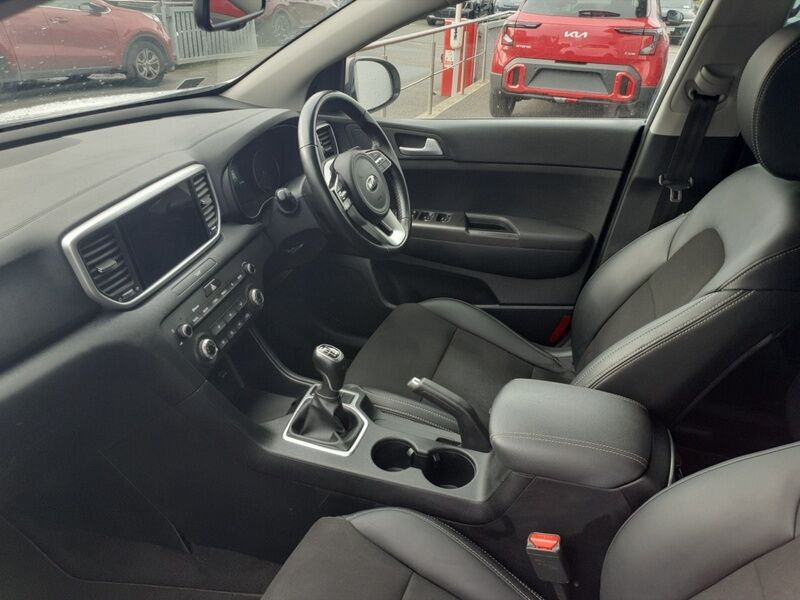 More views of Kia Sportage