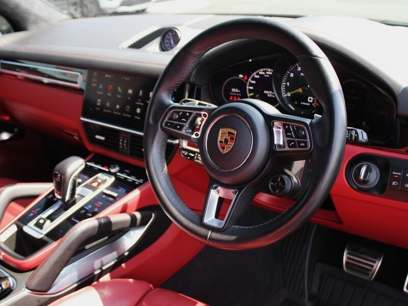 More views of Porsche Cayenne